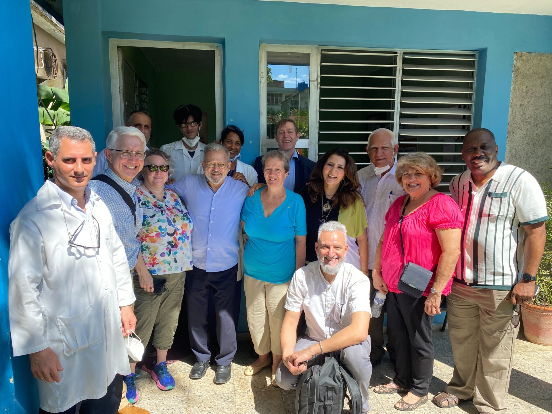 group photo of ASPPH member deans, directors, and faculty in Cuba