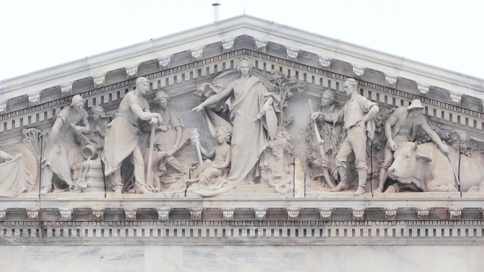 Apotheosis of Democracy_ the sculptural pediment over the House entrance on the U.S. Capitol's east front