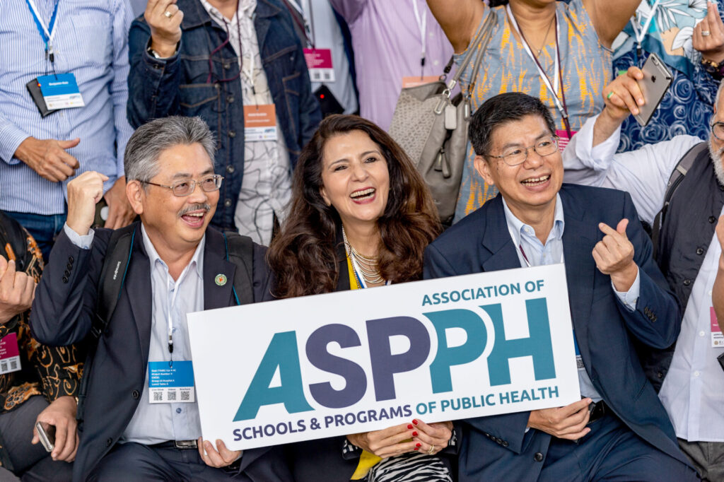 Group photo of ASPPH President and CEO Laura Magana with members from the National Taiwan University College of Public Health in ASPPH Academic Regional Meeting in Asia